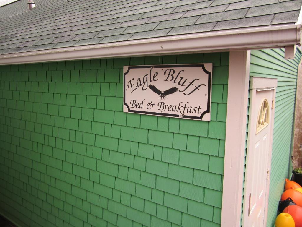 Eagle Bluff Lighthouse Bed & Breakfast برينس روبيرت المظهر الخارجي الصورة