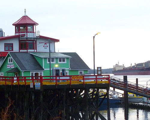 Eagle Bluff Lighthouse Bed & Breakfast برينس روبيرت المظهر الخارجي الصورة